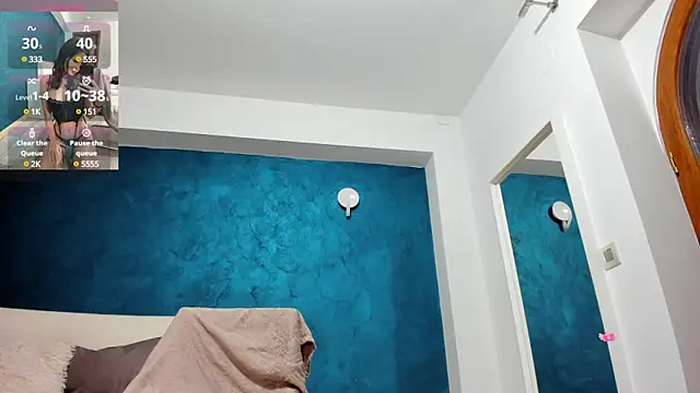 Anna Lewis online show from January 2025 05:41:02 AM