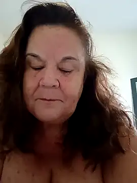 Yaya Mineira online show from January 2025 09:59:01 AM