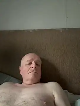 Snapshot of locallad88 chatting on January 2025 09:17:02 AM locallad88 online show from January 2025 09:17:02 AM