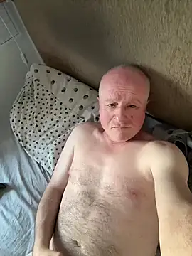 Snapshot of locallad88 chatting on February 2025 04:42:02 PM locallad88 online show from February 2025 04:42:02 PM