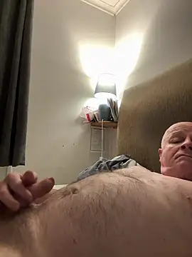 Snapshot of locallad88 chatting on March 2025 12:47:02 AM locallad88 online show from March 2025 12:47:02 AM