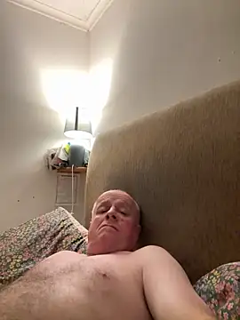 Snapshot of locallad88 chatting on October 2025 10:10:01 PM locallad88 online show from October 2025 10:10:01 PM