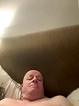 Snapshot of locallad88 chatting on October 2025 11:45:02 PM locallad88 online show from October 2025 11:45:02 PM