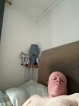 locallad88 online show from February 2026 04:28:02 PM