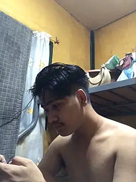 Snapshot of gaysucker6969 chatting on December 2025 11:37:01 AM gaysucker6969 online show from December 2025 11:37:01 AM