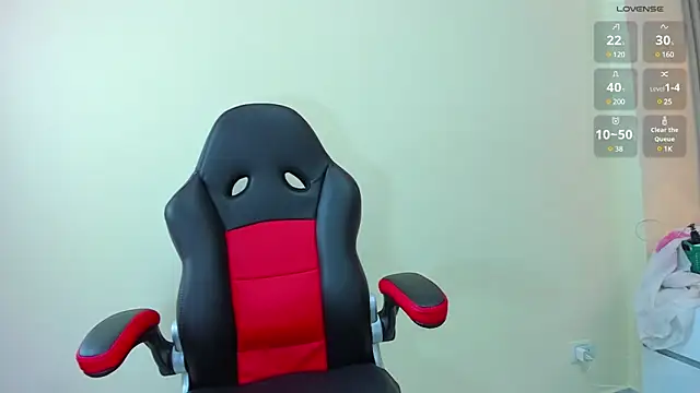 MAGIEVANS1 online show from February 2025 12:49:02 PM