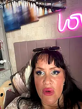 Lolaley2 online show from October 2025 07:18:01 AM