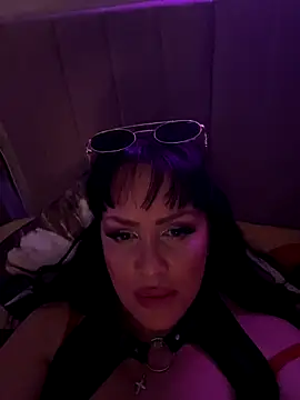 Lolaley2 online show from December 2025 04:28:02 AM