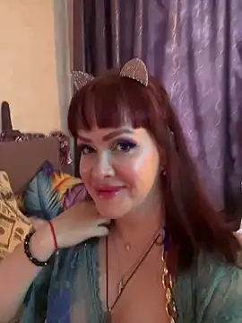 Snapshot of Lolaley2 chatting on April 2026 06:21:01 AM Lolaley2 online show from April 2026 06:21:01 AM