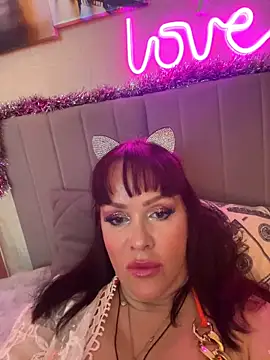 Snapshot of Lolaley2 chatting on April 2026 06:07:02 AM Lolaley2 online show from April 2026 06:07:02 AM