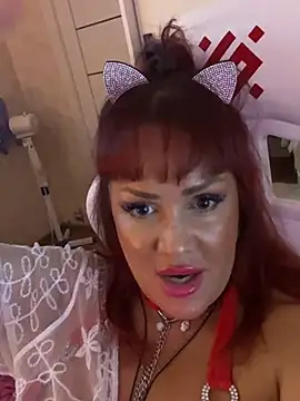 Lolaley2 online show from July 2026 07:06:01 AM