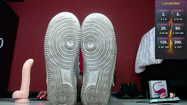 TomLover 12 online show from February 2025 11:37:02 PM