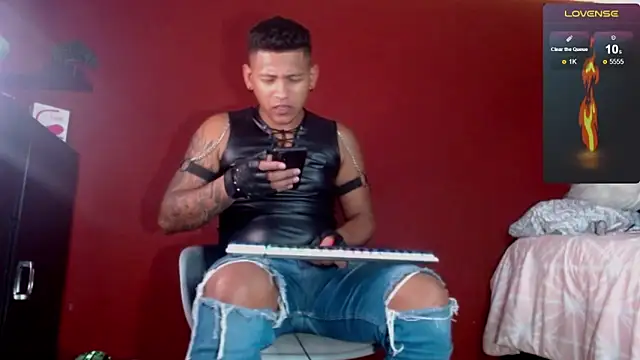 TomLover 12 online show from February 2025 09:05:02 PM