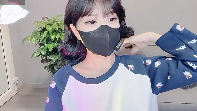 Mya Lee online show from March 2026 05:37:02 PM