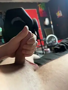 whitestroker online show from October 2025 02:48:01 PM