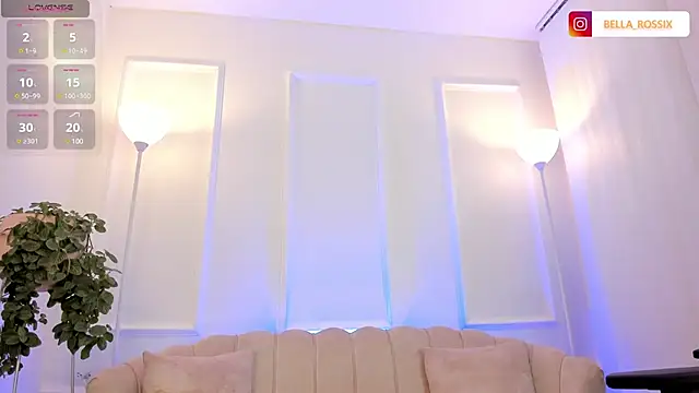 Snapshot of BellaRossii chatting on February 2025 04:46:02 AM BellaRossii online show from February 2025 04:46:02 AM