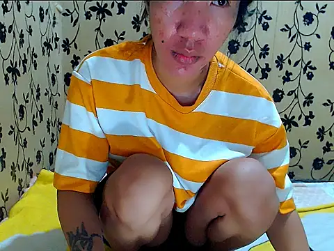 Snapshot of AsianNaughtiesMistress chatting on December 2025 12:56:01 PM AsianNaughtiesMistress online show from December 2025 12:56:01 PM