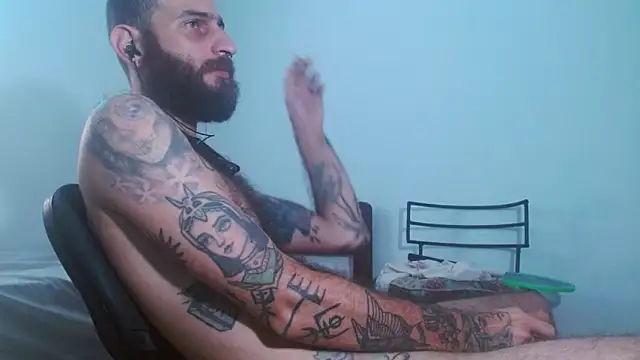 Tatted21xxx online show from September 2025 03:39:02 PM