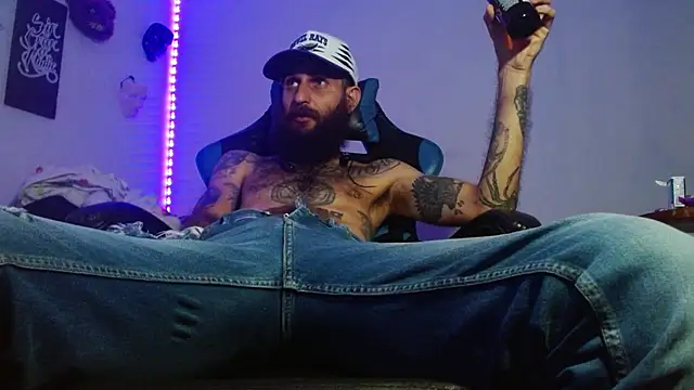 Tatted21xxx online show from February 2026 08:10:01 PM