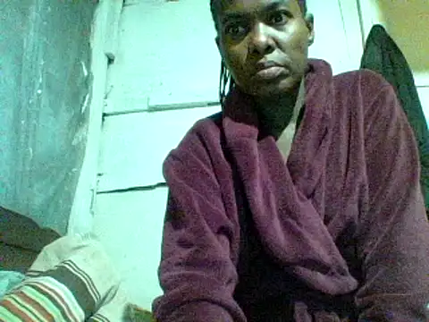 Snapshot of hairybushpussyxx1 chatting on December 2024 04:31:02 AM hairybushpussyxx1 online show from December 2024 04:31:02 AM