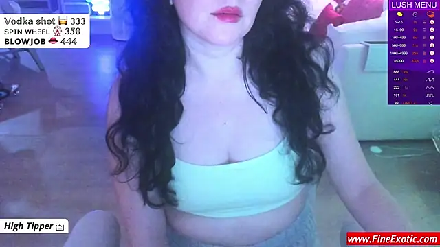 Snapshot of Vesaaa chatting on December 2024 04:20:01 AM Vesaaa online show from December 2024 04:20:01 AM