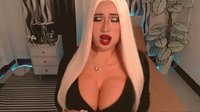 Snapshot of TsDominantCumloader chatting on October 2025 05:41:02 PM TsDominantCumloader online show from October 2025 05:41:02 PM