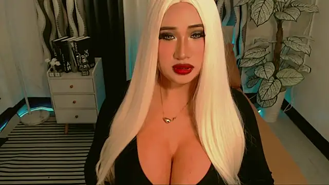 Snapshot of TsDominantCumloader chatting on November 2025 04:32:02 AM TsDominantCumloader online show from November 2025 04:32:02 AM