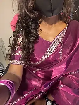 Indian-Squirt online show from February 2026 03:10:01 PM