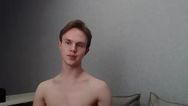 Snapshot of MartinMendez chatting on January 2025 06:28:01 PM MartinMendez online show from January 2025 06:28:01 PM