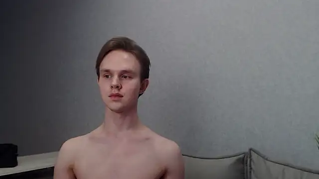 Snapshot of MartinMendez chatting on February 2025 04:11:02 PM MartinMendez online show from February 2025 04:11:02 PM