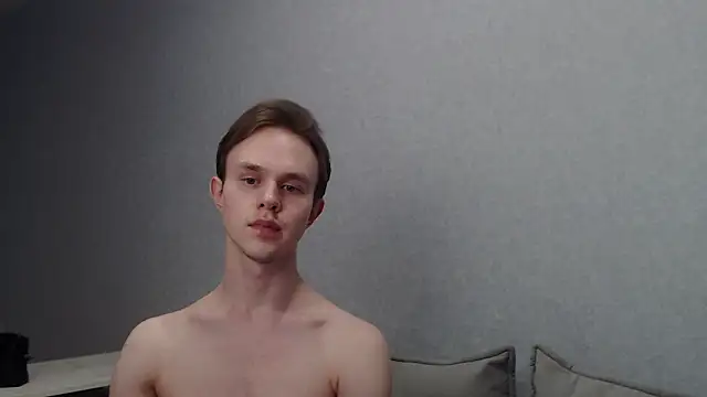 Snapshot of MartinMendez chatting on February 2025 03:59:02 PM MartinMendez online show from February 2025 03:59:02 PM