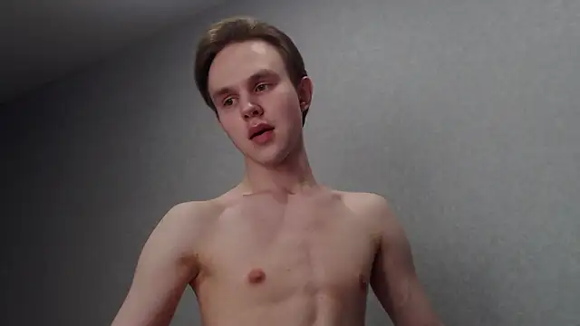 Snapshot of MartinMendez chatting on February 2025 06:37:02 PM MartinMendez online show from February 2025 06:37:02 PM