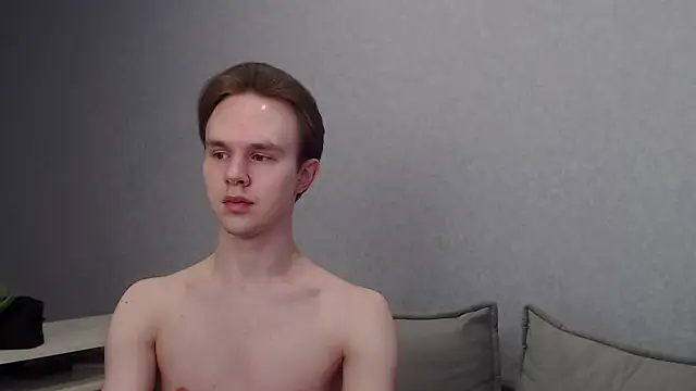 Snapshot of MartinMendez chatting on February 2025 09:43:01 AM MartinMendez online show from February 2025 09:43:01 AM