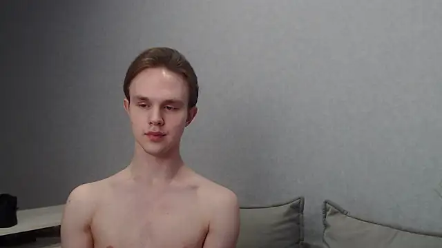 Snapshot of MartinMendez chatting on February 2025 01:10:02 PM MartinMendez online show from February 2025 01:10:02 PM