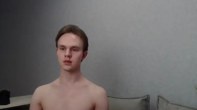 Snapshot of MartinMendez chatting on February 2025 03:41:02 PM MartinMendez online show from February 2025 03:41:02 PM