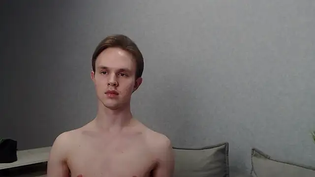 Snapshot of MartinMendez chatting on February 2025 06:45:01 PM MartinMendez online show from February 2025 06:45:01 PM