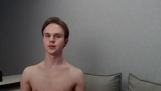 Snapshot of MartinMendez chatting on February 2025 03:46:01 PM MartinMendez online show from February 2025 03:46:01 PM