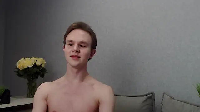 Snapshot of MartinMendez chatting on February 2025 02:44:02 PM MartinMendez online show from February 2025 02:44:02 PM