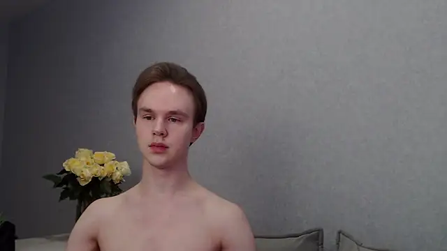 Snapshot of MartinMendez chatting on February 2025 09:37:01 AM MartinMendez online show from February 2025 09:37:01 AM