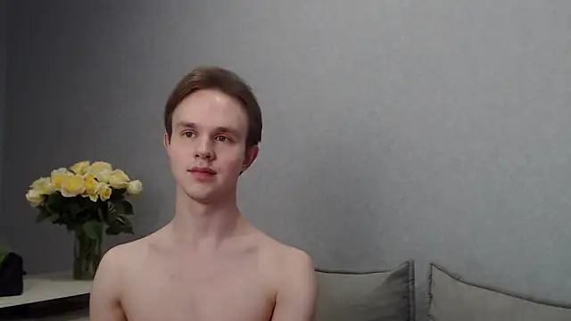 Snapshot of MartinMendez chatting on February 2025 12:43:01 PM MartinMendez online show from February 2025 12:43:01 PM