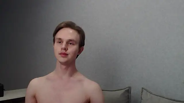 Snapshot of MartinMendez chatting on February 2025 02:46:01 PM MartinMendez online show from February 2025 02:46:01 PM