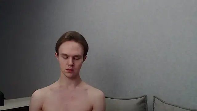 Snapshot of MartinMendez chatting on February 2025 03:18:02 PM MartinMendez online show from February 2025 03:18:02 PM