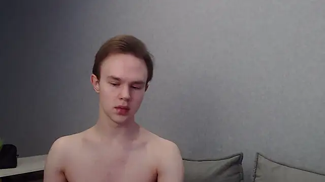 Snapshot of MartinMendez chatting on February 2025 08:58:01 AM MartinMendez online show from February 2025 08:58:01 AM