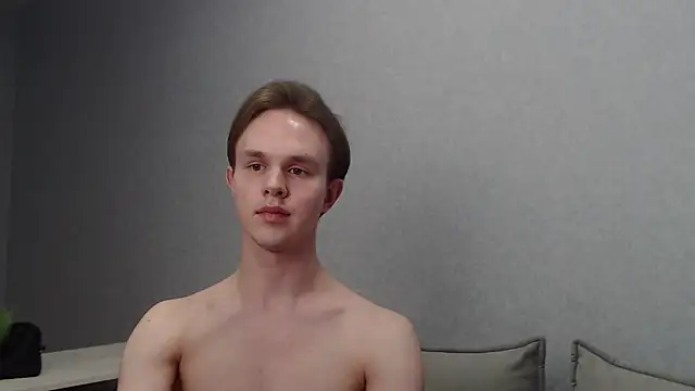 Snapshot of MartinMendez chatting on February 2025 03:08:02 PM MartinMendez online show from February 2025 03:08:02 PM