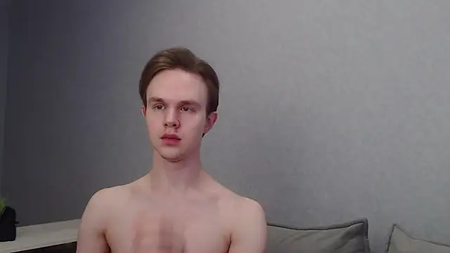 Snapshot of MartinMendez chatting on February 2025 09:00:02 AM MartinMendez online show from February 2025 09:00:02 AM