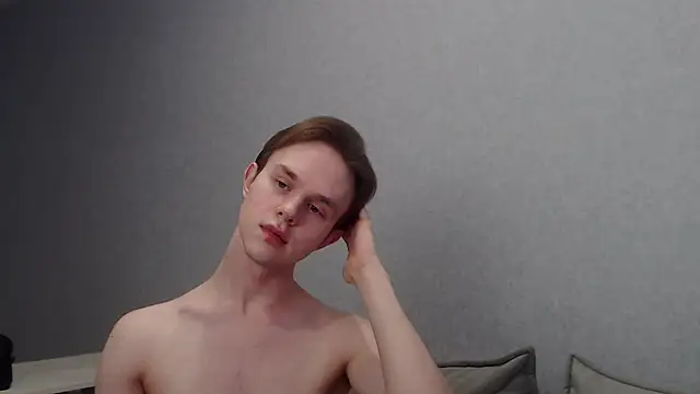 Snapshot of MartinMendez chatting on March 2025 12:12:02 PM MartinMendez online show from March 2025 12:12:02 PM