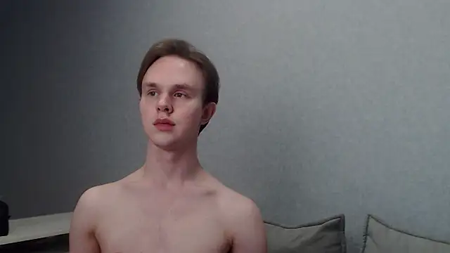 Snapshot of MartinMendez chatting on March 2025 03:16:02 PM MartinMendez online show from March 2025 03:16:02 PM