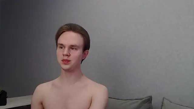 Snapshot of MartinMendez chatting on March 2025 09:10:02 AM MartinMendez online show from March 2025 09:10:02 AM