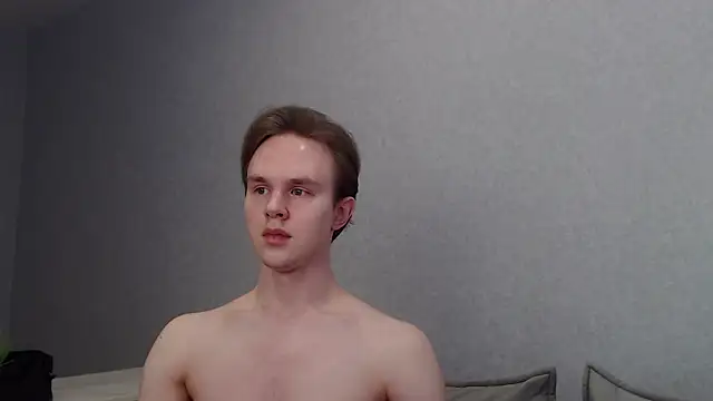 Snapshot of MartinMendez chatting on March 2025 09:03:02 AM MartinMendez online show from March 2025 09:03:02 AM