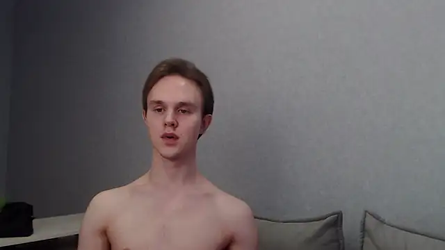 Snapshot of MartinMendez chatting on March 2025 12:09:01 PM MartinMendez online show from March 2025 12:09:01 PM